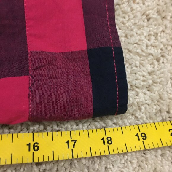 Tommy Hilfiger Classic Black & Red Plaid Cotton Button Down Shirt - Picture 13 of 13